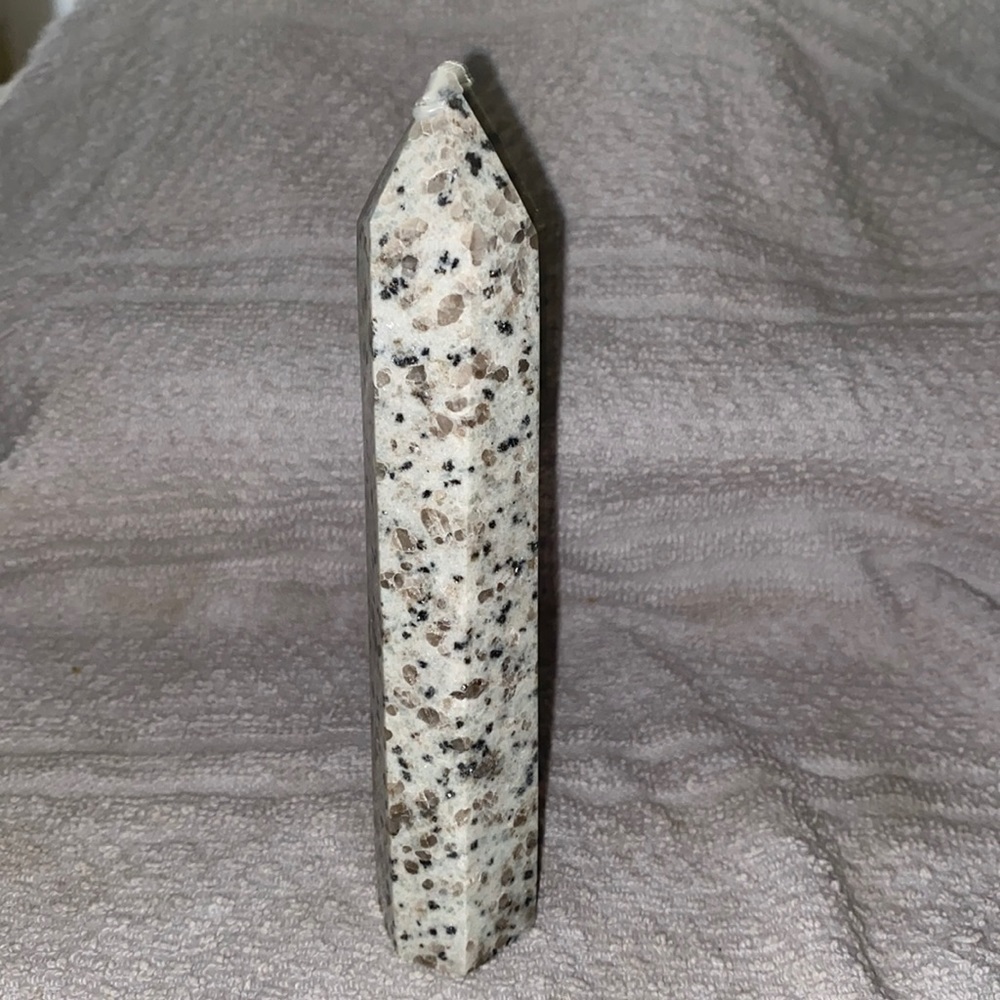 Kiwi jasper tower